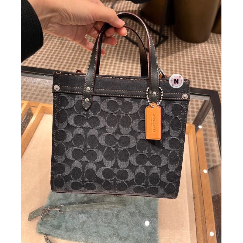 Coach Field Tote 22