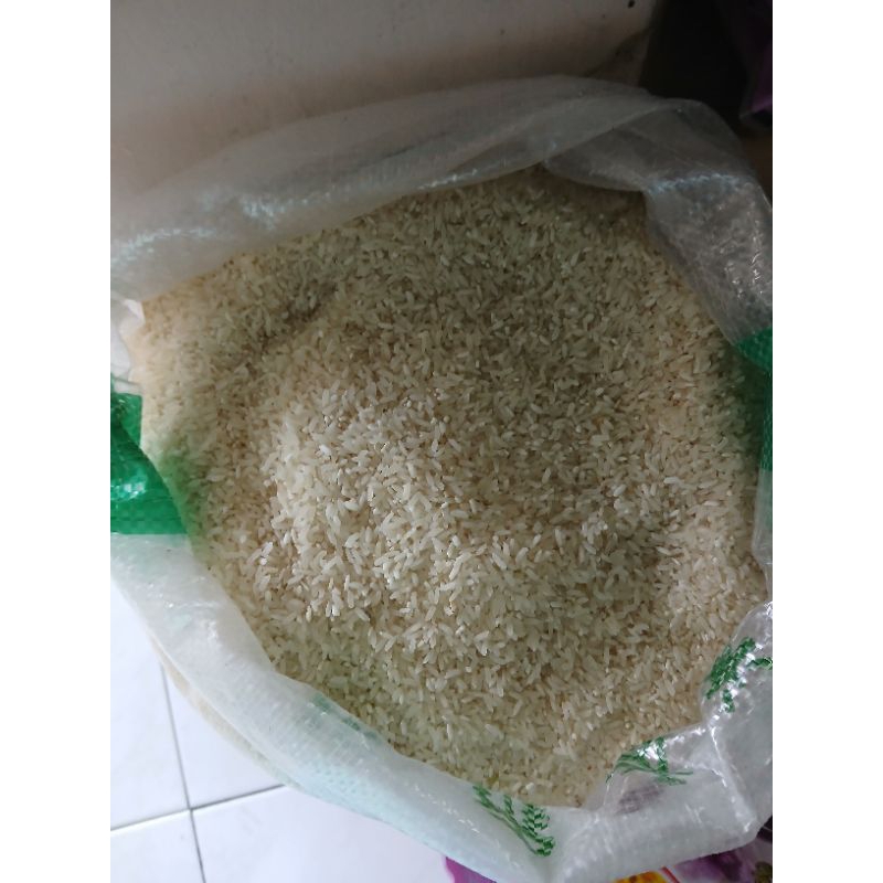 

Beras Curah Cap Rojo Lele Belanggu 1 Kg