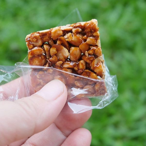 

KIPANG KACANG RENYAH 1 PACK ISI 12 ASLI PAYAKUMBUH