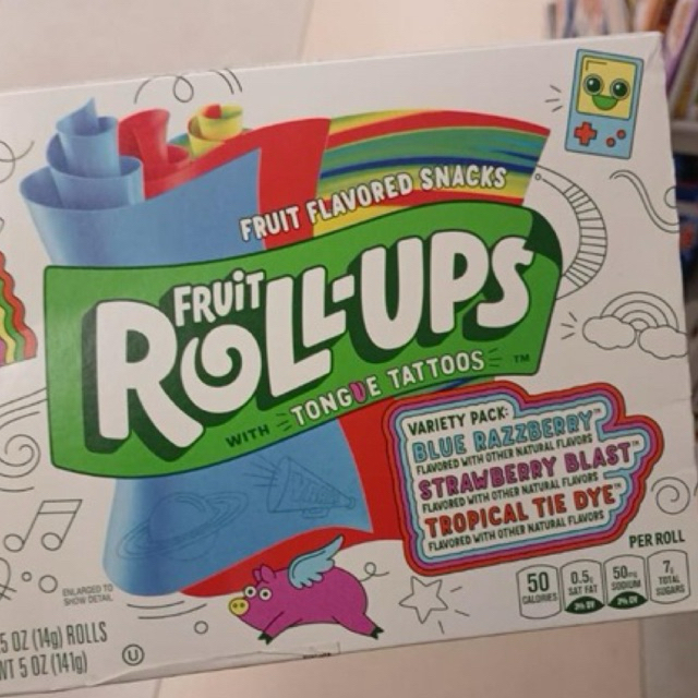

Fruit Roll Ups Tongue Tattoos Variety Pack Rasa Stroberi, Cherry Orange, Wildfire