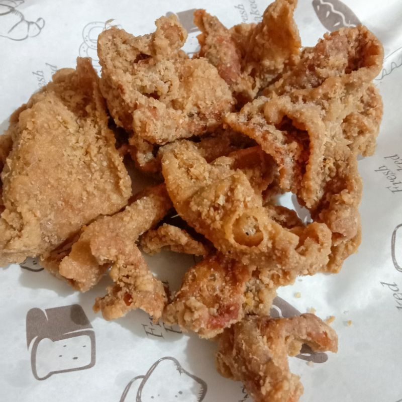 

Keripik Kulit Ayam Krispi 400gr / Kulit crispy / Kulit Krispi