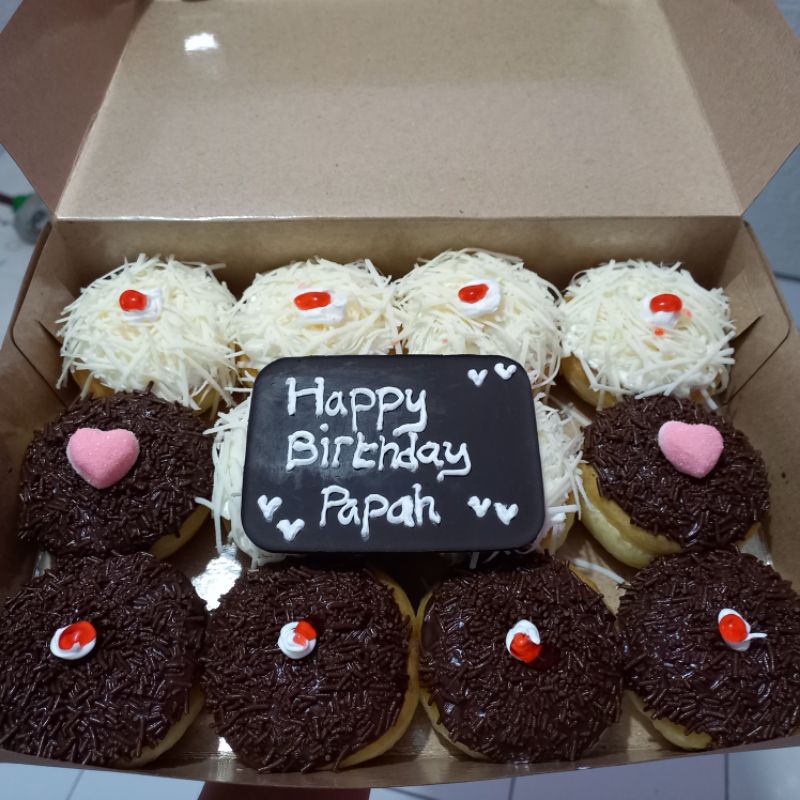 

Promo Donat ucapan toping keju & coklat meses