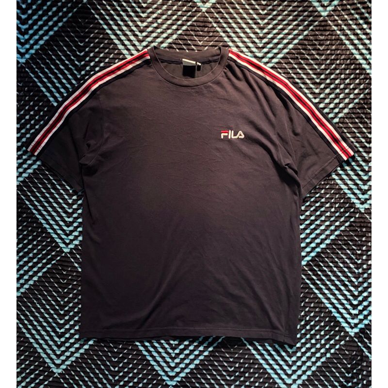 kaos Fila