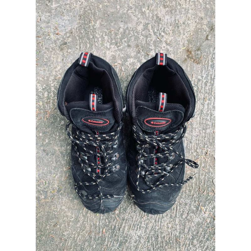 sepatu outdoor columbia