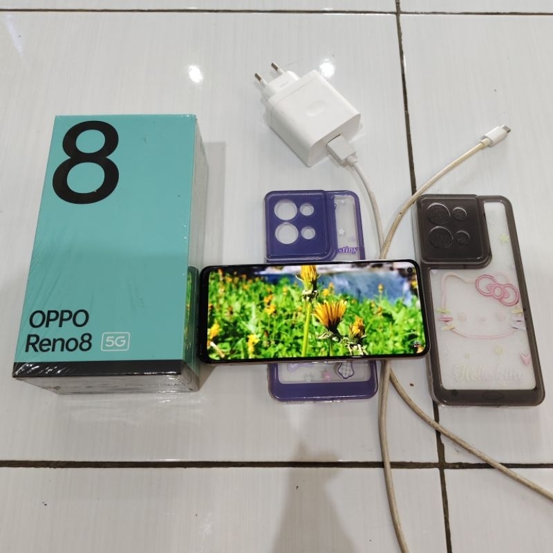 OPPO RENO 8 5G 8/256 GB MULUS BEKAS WANITA