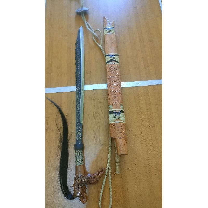 MANDAU DAYAK KALIMANTAN