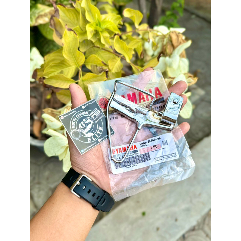 CHROME NO. 1 BREKET KABEL SELANG REM DEPAN YAMAHA FIZR FIZ R FORCE ONE ORIGINAL