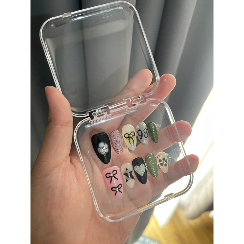 

TAMBAHAN BOX ACRYLIC PRESS ON NAILS