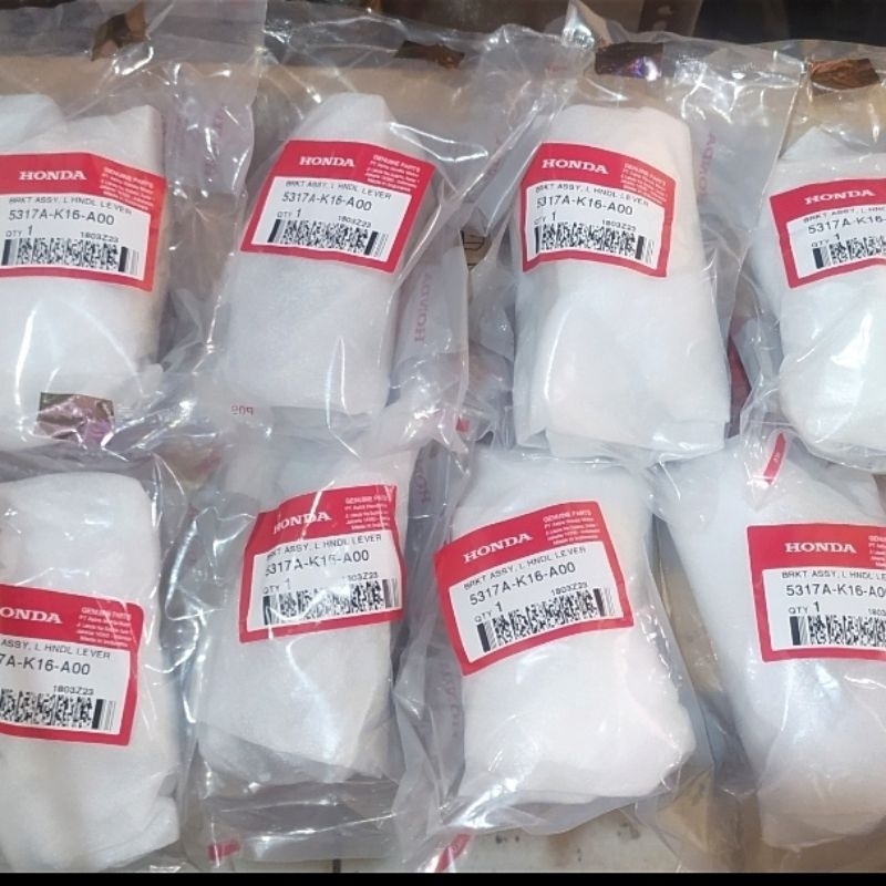 Bracket Assy Breket Rumah Dudukan handle Rem Kiri Belakang Scoopy Karbu Beat Vario FI 110 125 150 - 