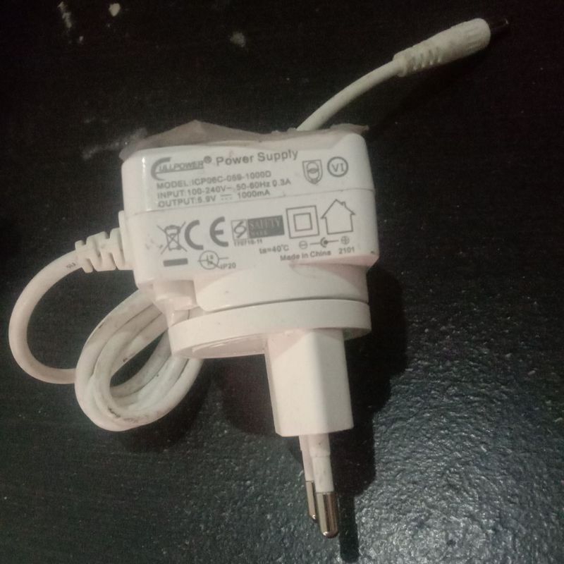 Adaptor 5,9V 1000mA / 1A power supply