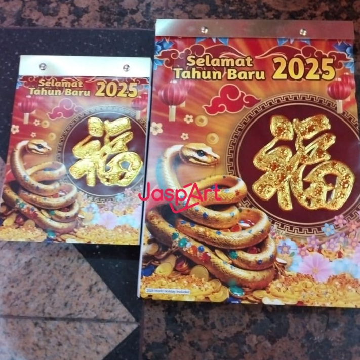 

KALENDER HARIAN LOKAL 2025 SHIO ULAR TULISAN FU FUK BAHASA ARAB JAWA CHINA UKURAN BESAR