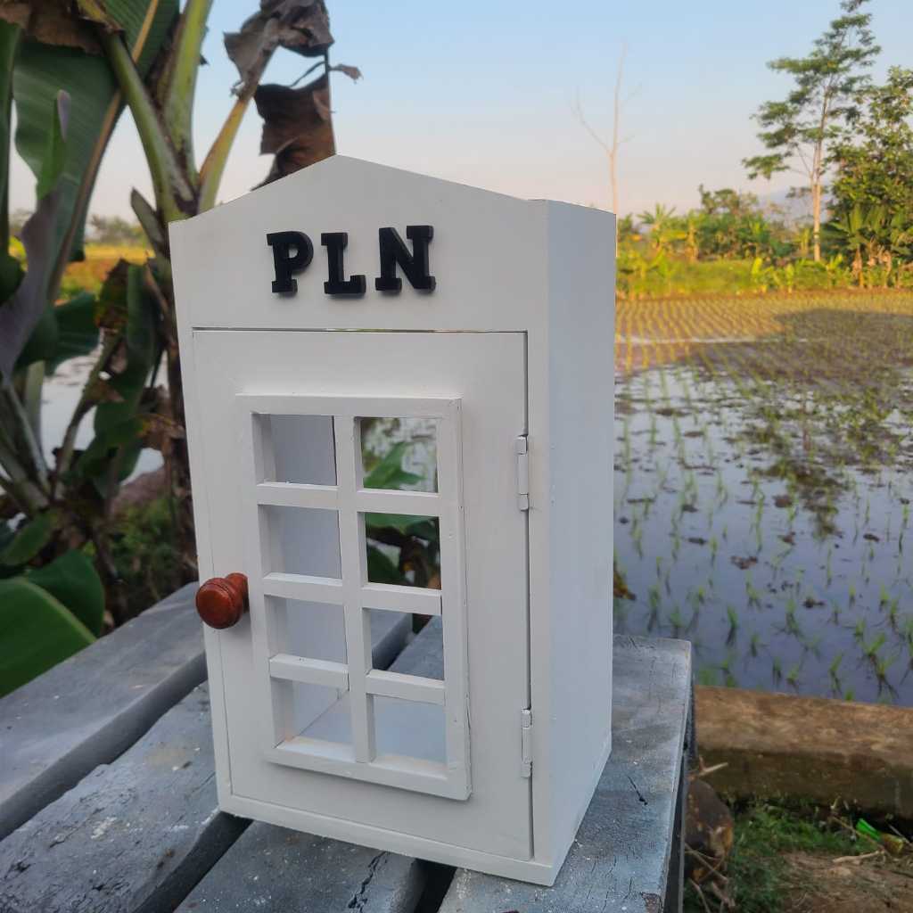 Box meteran listrik PLN token prabayar bahan kayu