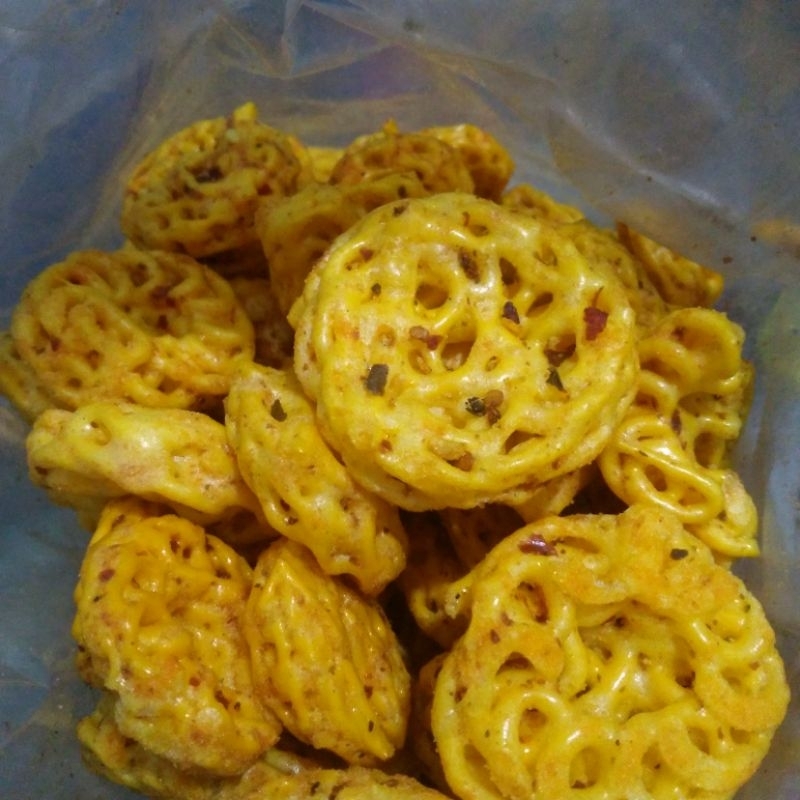 

SEBLAK KERING / KRUPUK SEBLAK RAFAEL RENYAH PEDAS