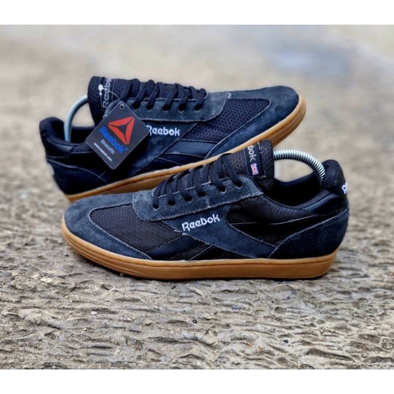 reebok casual black