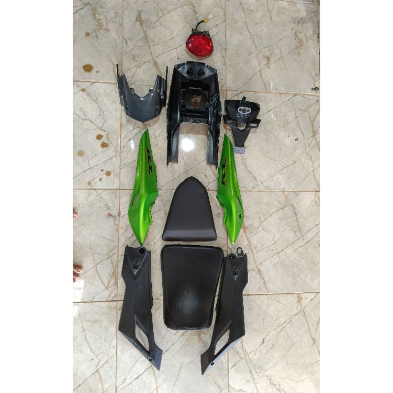 body fullset ninja rr new belakang original copotan