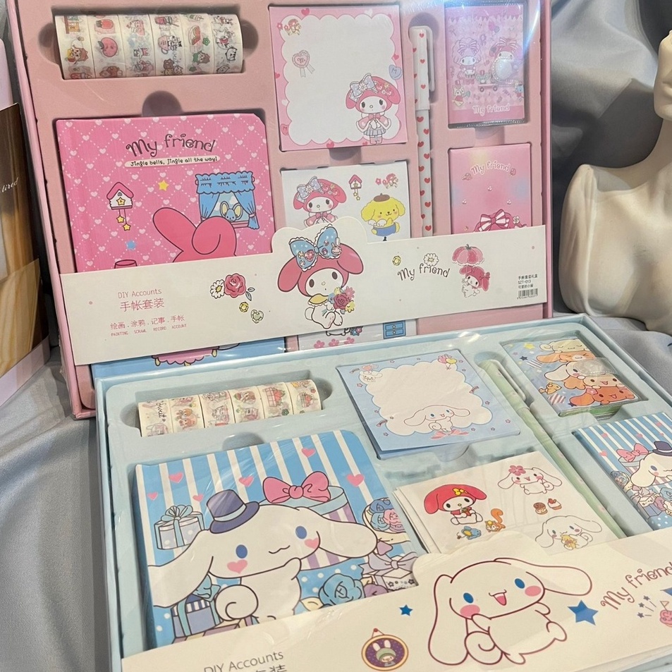 

KODE PRODUK BVBB8372 PAKET JURNAL 7 IN 1 MELODY CINNAMOROLL FREE BOX SUPER CUTE TERLENGKAP PAKET JOURNALING KARAKTER PEREMPUAN IMUT KOMPLIT SOUVENIR UNIK BISA GROSIR DAN COD