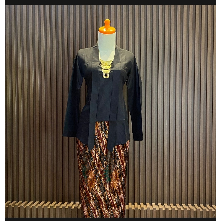 Baju kebaya kutu baru polos / kebaya remaja / kebaya ibu-ibu / kebaya nenek/ kebaya moderen / baju k