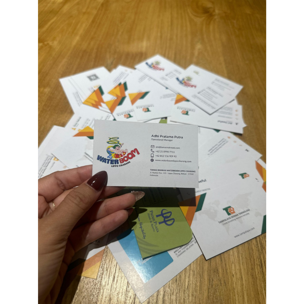 

KARTU NAMA (CUSTOM CETAK BUAT KARTU NAMA 1 SISI PREMIUM)
