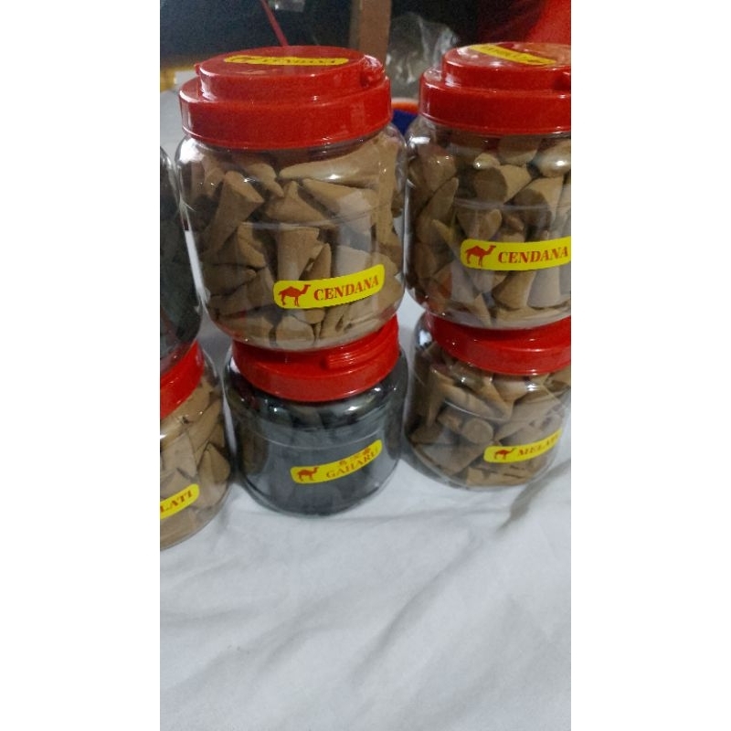 dupa kerucut Cendana melati gaharu super wangi 1toples