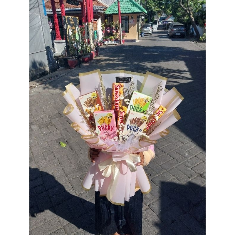 

BUKET SNACK READY / BUKET SILVERQUEEN/ SNACK BOUQET