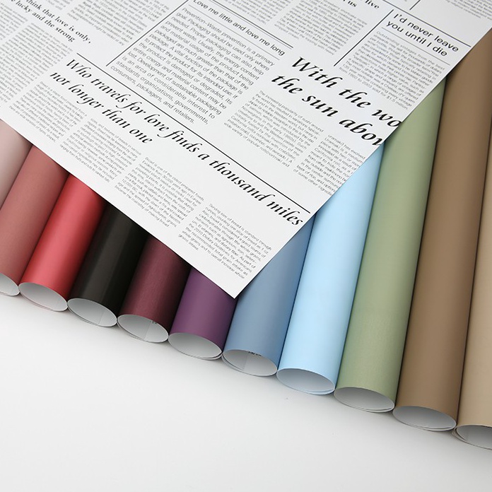 

CEPAT BICOLOR WHITE NEWSPAPER CELLOPHANE PACK 58 x 58 cm Kertas Bunga Wrapping Paper