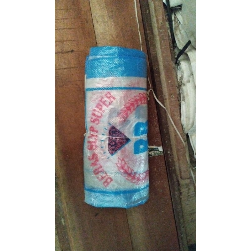 karung 25kg bekas beras