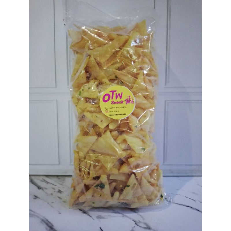 

keripik pangsit by otw snack