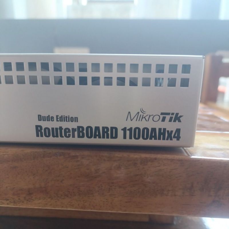 Mikrotik RB1100Ahx4 Dude Edition