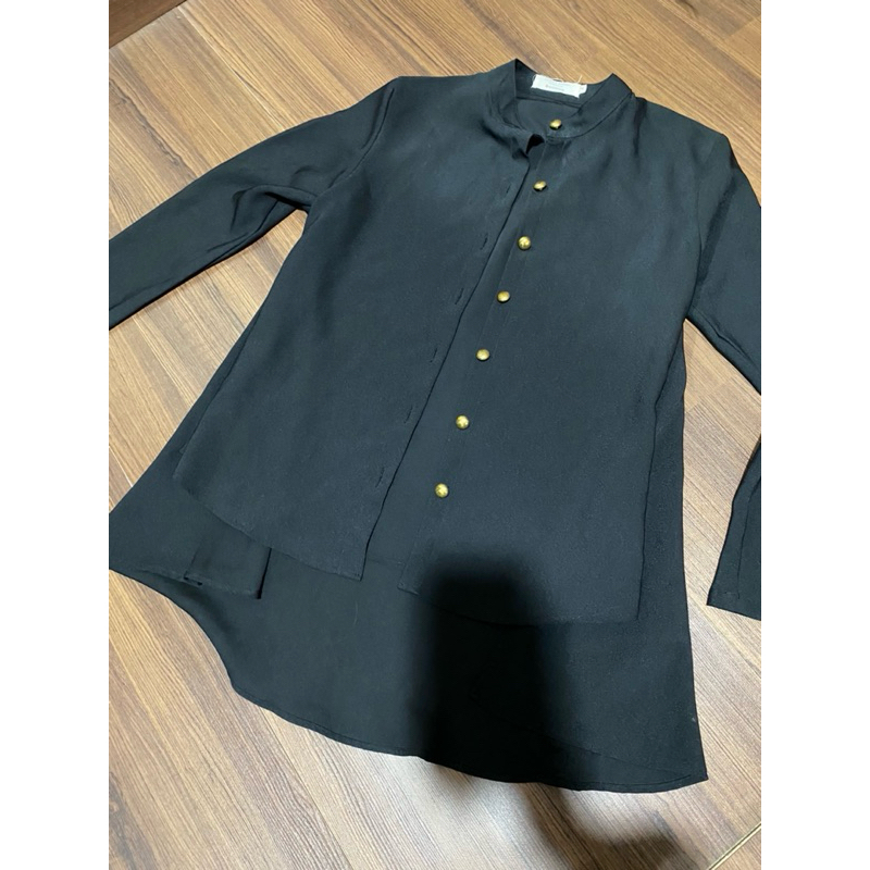 PRELOVED KEMEJA HITAM