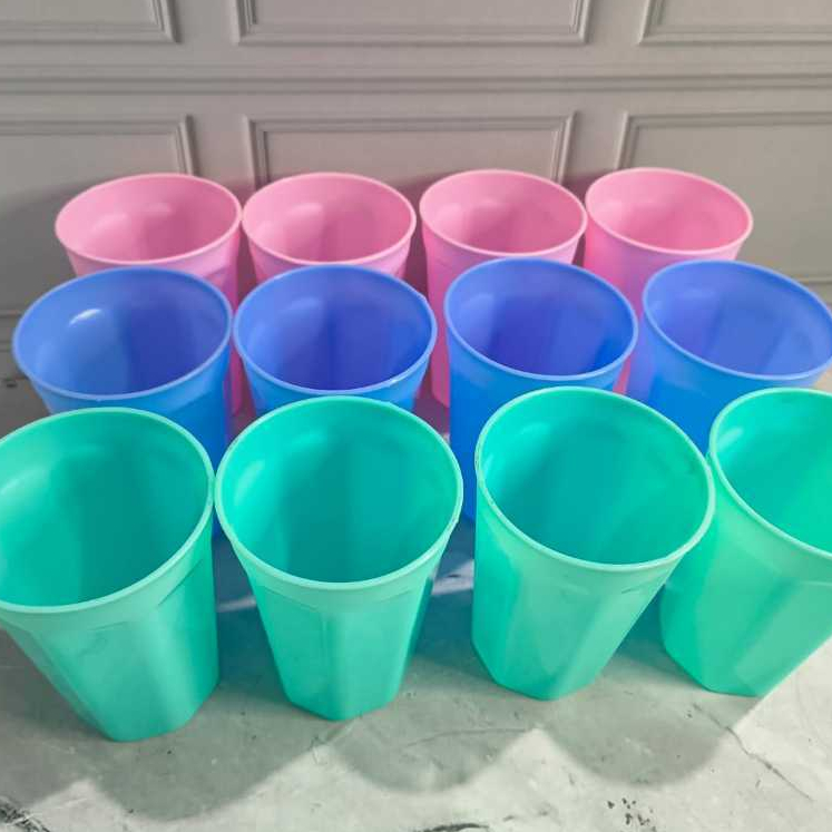 1lusin Gelas Plastik Cangkir Souvenir Warna Pink Hijau Biru Murah Grosir