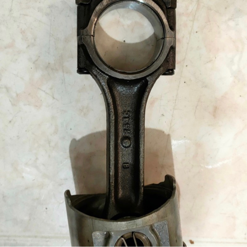 Stang seher L300 diesel stang piston L300 diesel ORIGINAL