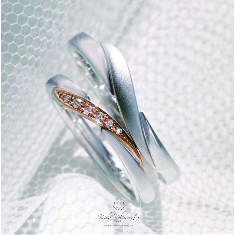 Cincin Nikah Tunangan Couple Platinum & emas