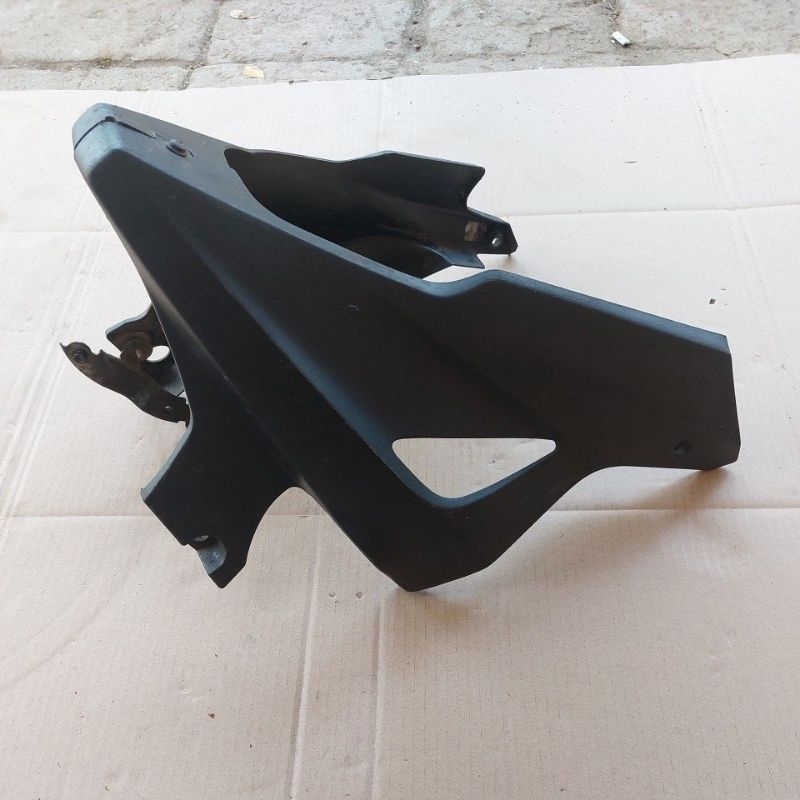 undercowl tadah lumpuh fairing bawah HONDA CBR 250 CBU THAILAND original KYJ