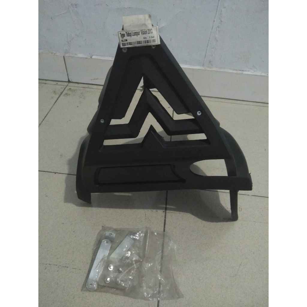 Tutup Lumpur Bagian Depan Mesin Vixion 2013 2014 2015