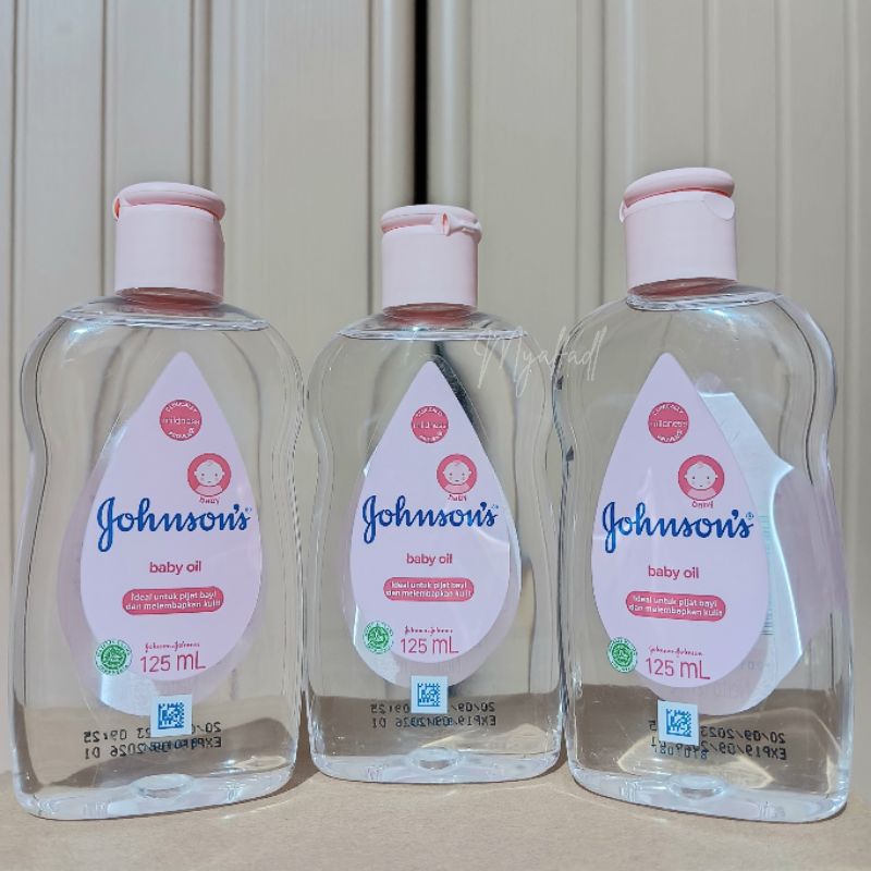Johnson's Baby Oil Minyak Pijat Bayi 125ml, 200ml