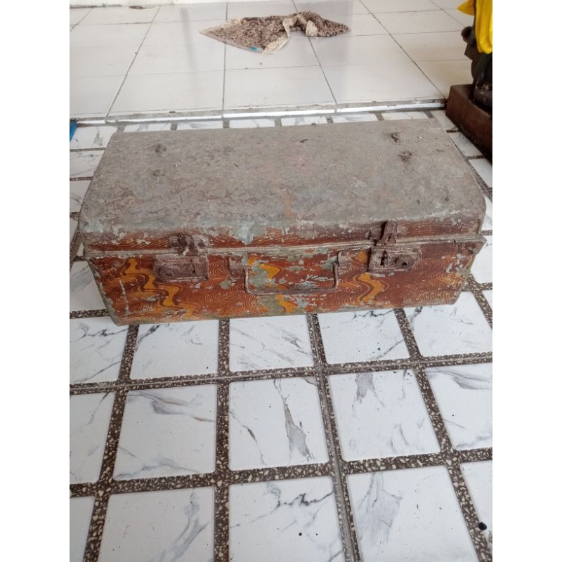 koper besi antik jadul