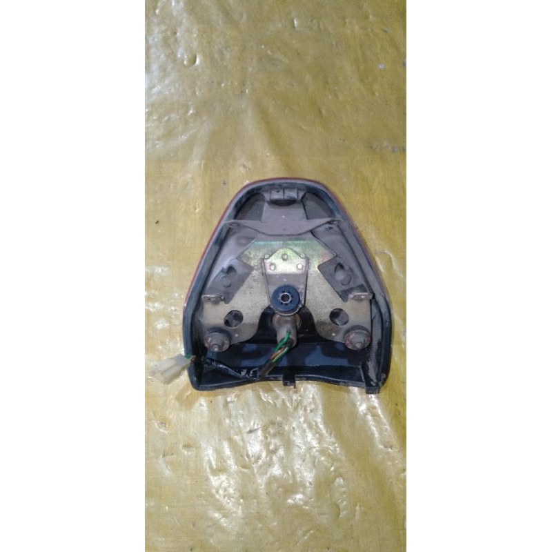 lampu belakang mp primus