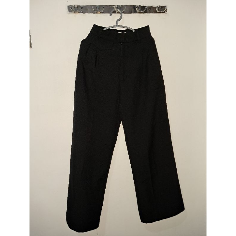 yeona oro pants preloved