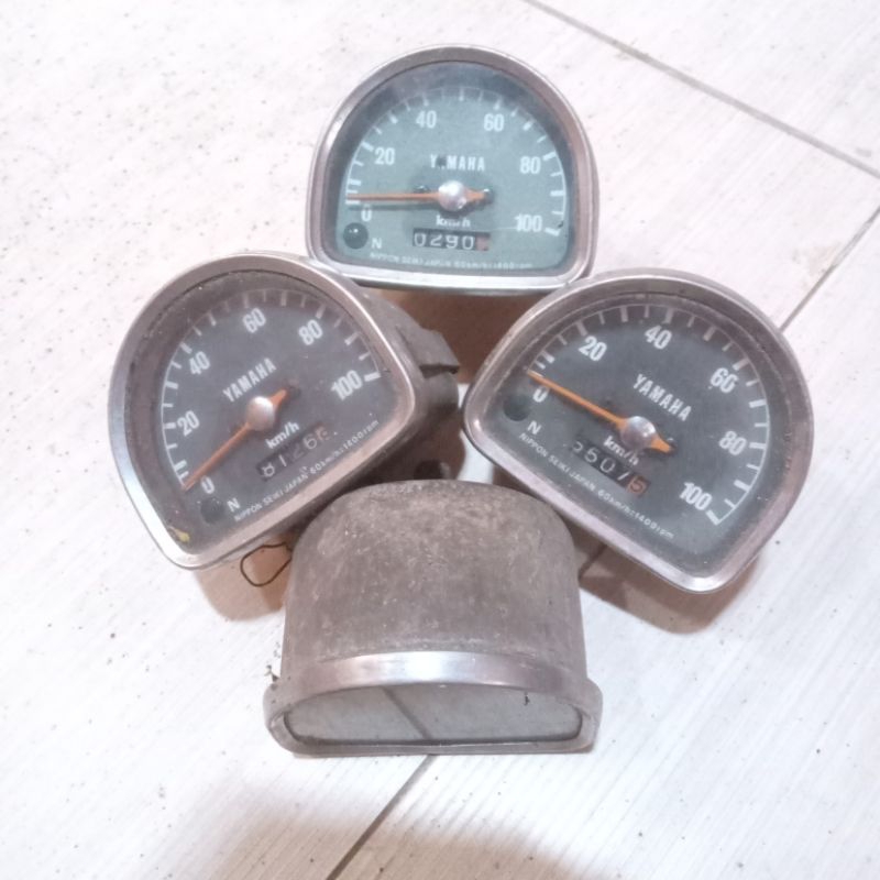 sepedometer yamaha v75 ori