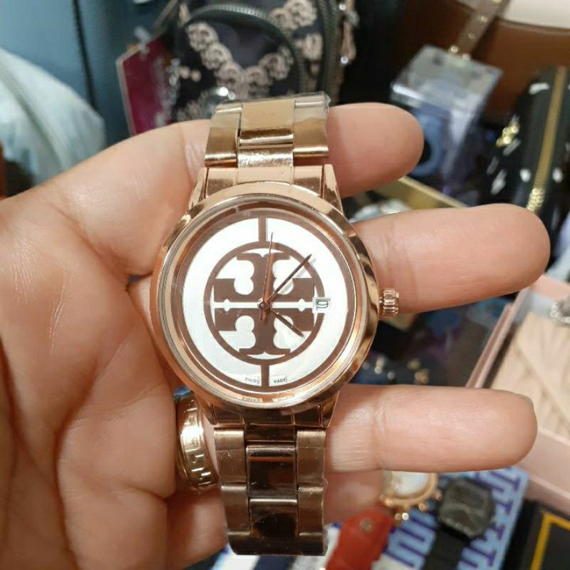 jam rantai warna rose gold