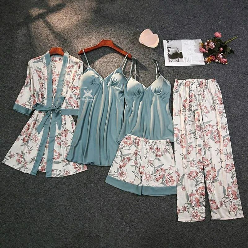 One Set Lingerie Seksi Miss Isyana SK36 Lingerie Silk Baju Cantik Depan Suami Baju di Kamar Baju Len