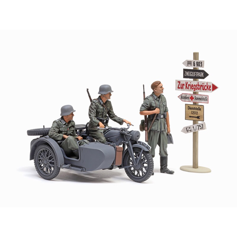 35384 TAMIYA GERMAN KS600 MOTORCYCLE & SIDECAR