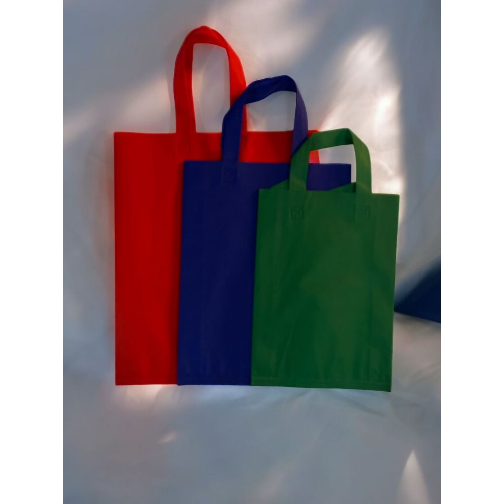 

AIDA | Tas Spunbond Handle Ukuran 38 x 45 Tebal 70gsm