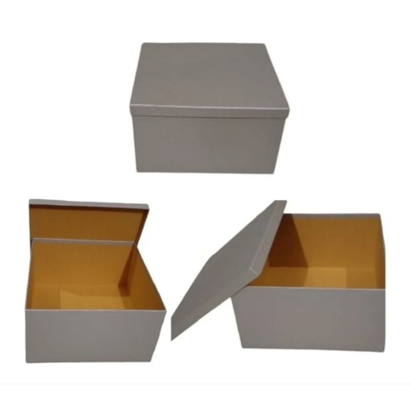 

gift bok/kotak kado 30x30x15cm