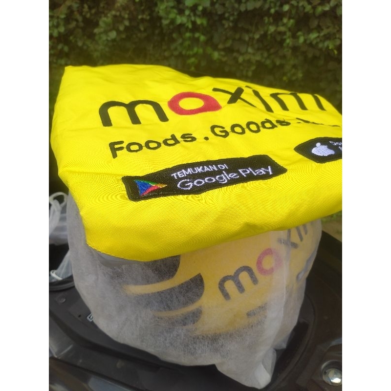 MAXIM - helm original