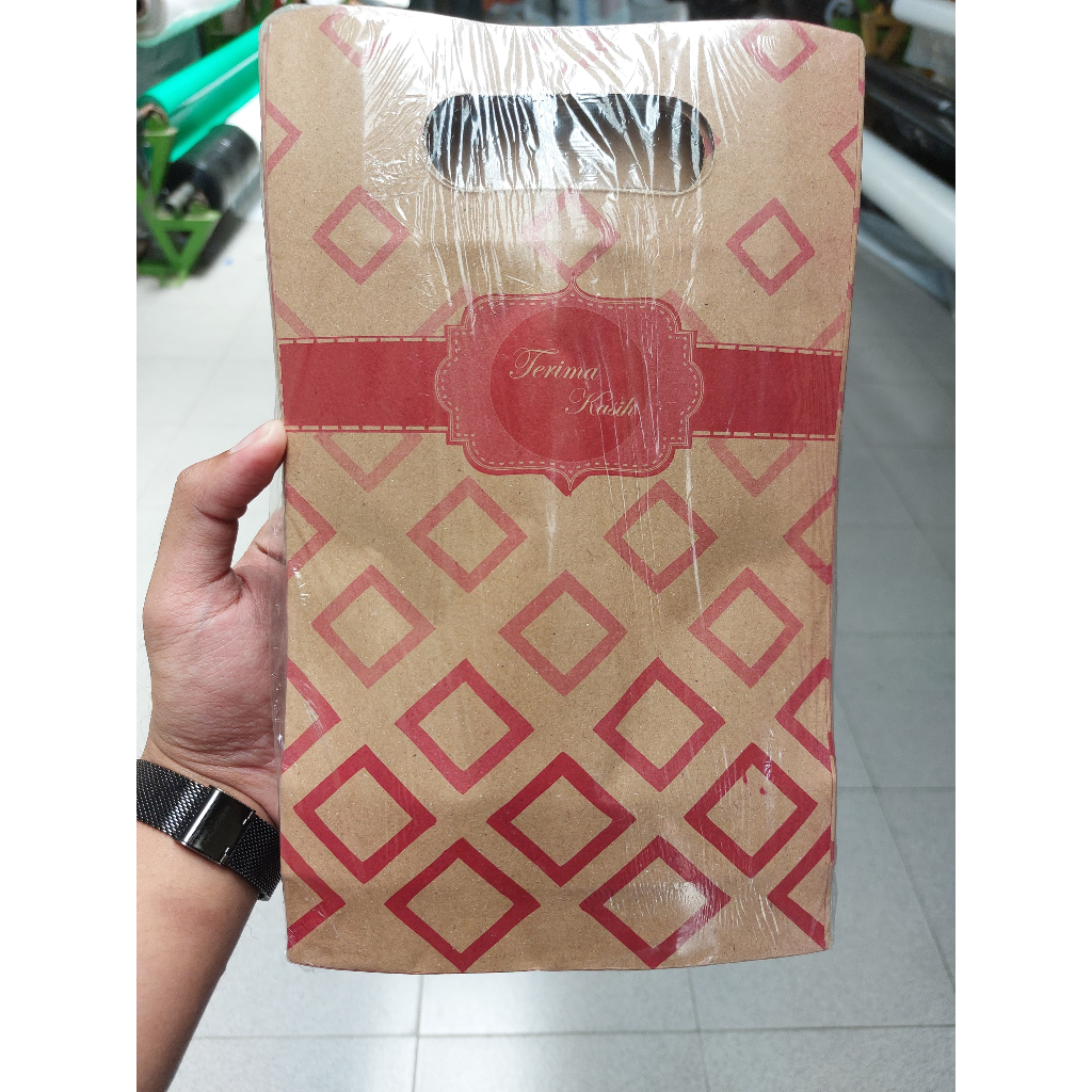 

TAS PANJANG HALUS PLONG