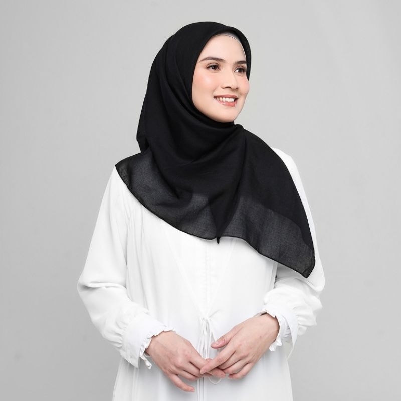 Scarf Kerudung Segi Empat Obelia Samida Elzatta