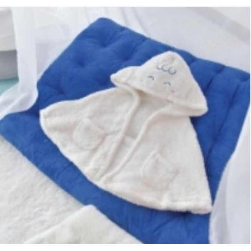 Hoodie Putih Pokojang