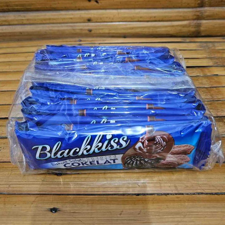 

Blackkiss Biscuit Cokelat 1 bks isi 20 pcs