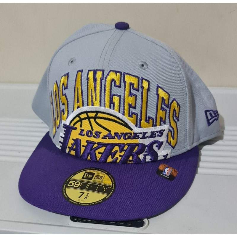 Topi New Era  Cap 59fifty Lakers size 7 3/8 Original 100%. 5950 New Era